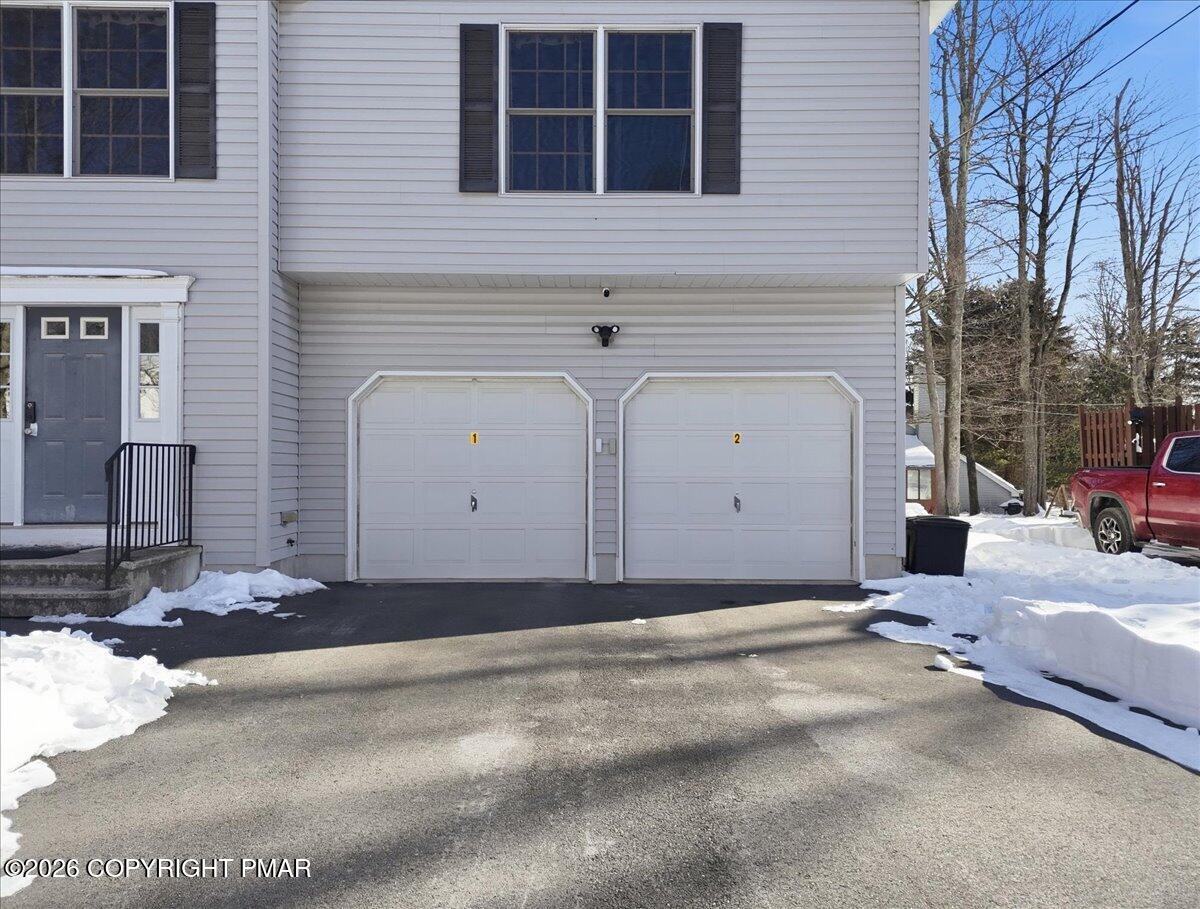 2119 Freedom Way Pocono Summit, PA 18346 - Photo 45 of 57 54-006_dji_fly_20260204_100206_0350_1770