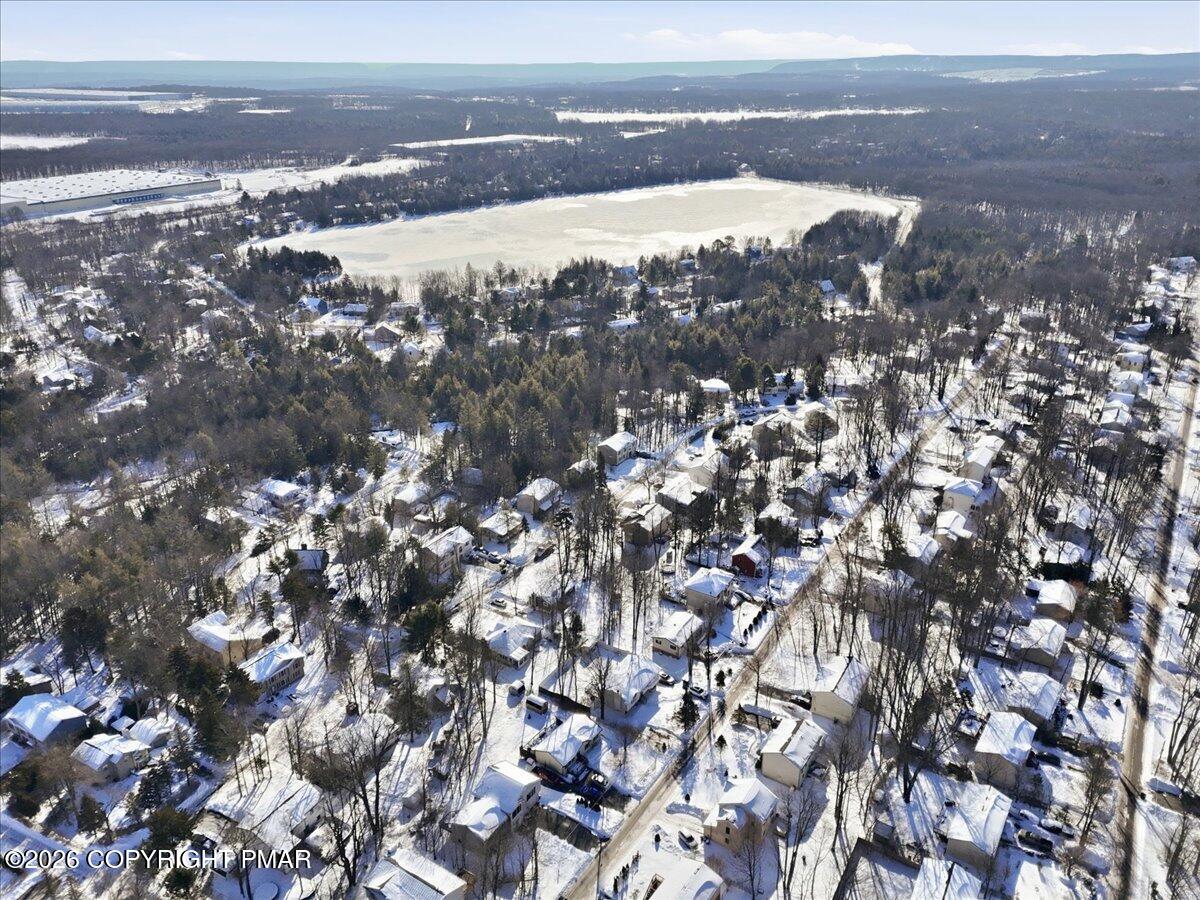 2119 Freedom Way Pocono Summit, PA 18346 - Photo 56 of 57 70-022_image 9