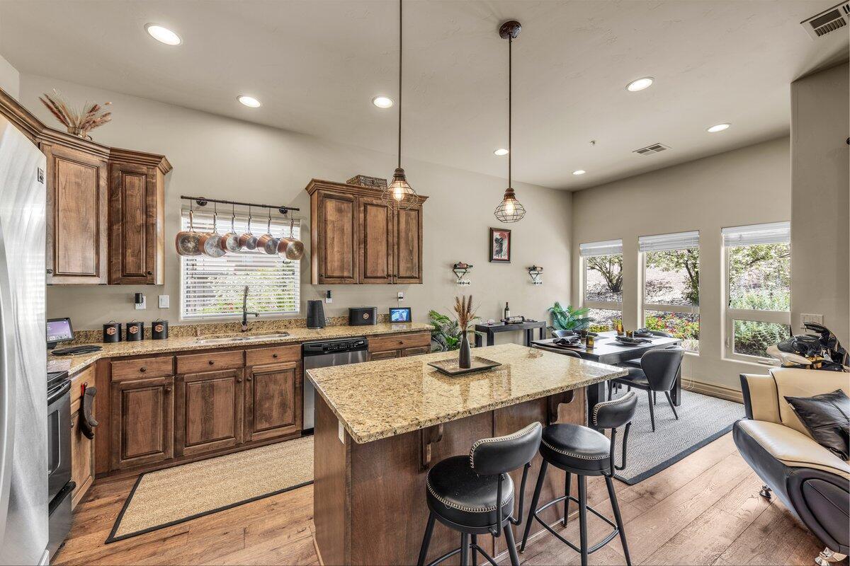 280 South Luce Del Sol, Unit 511 St. George, UT 84770 - Photo 10 of 42 H-12 (3)