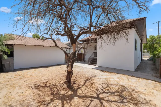 a backyard of a house