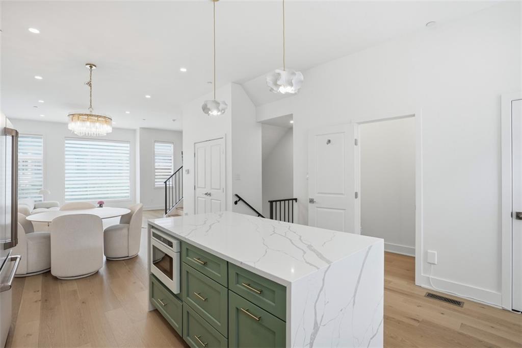4312 Summit Street Pittsburgh, PA 15201 - Photo 13 of 48