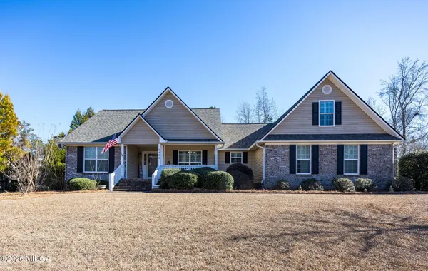 $369,900 | 4450 Rivercliff Way, Gray, GA 31032