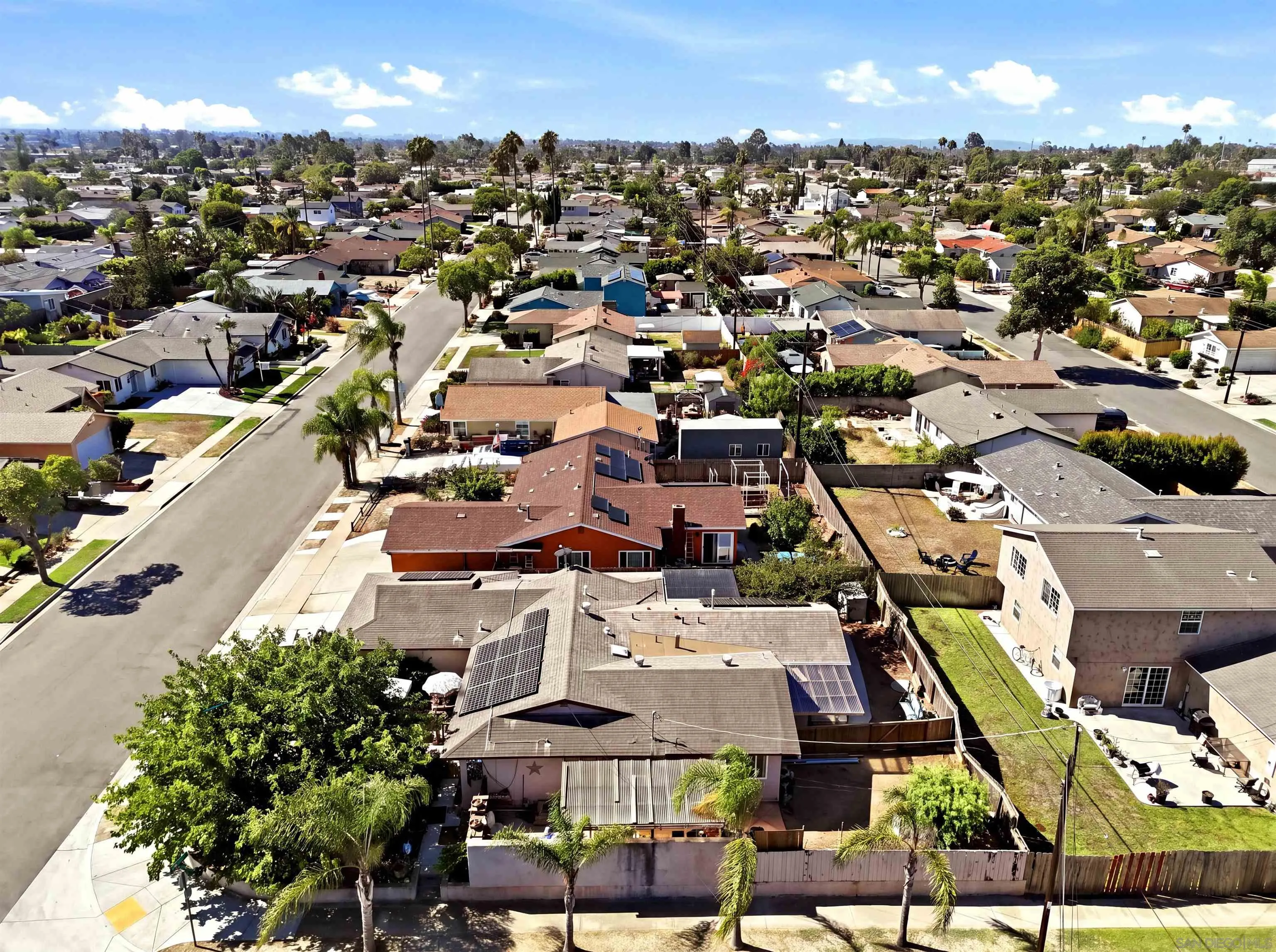 5196 Rebel Road San Diego, CA 92117 - Photo 5 of 30 Gallery Image 5
