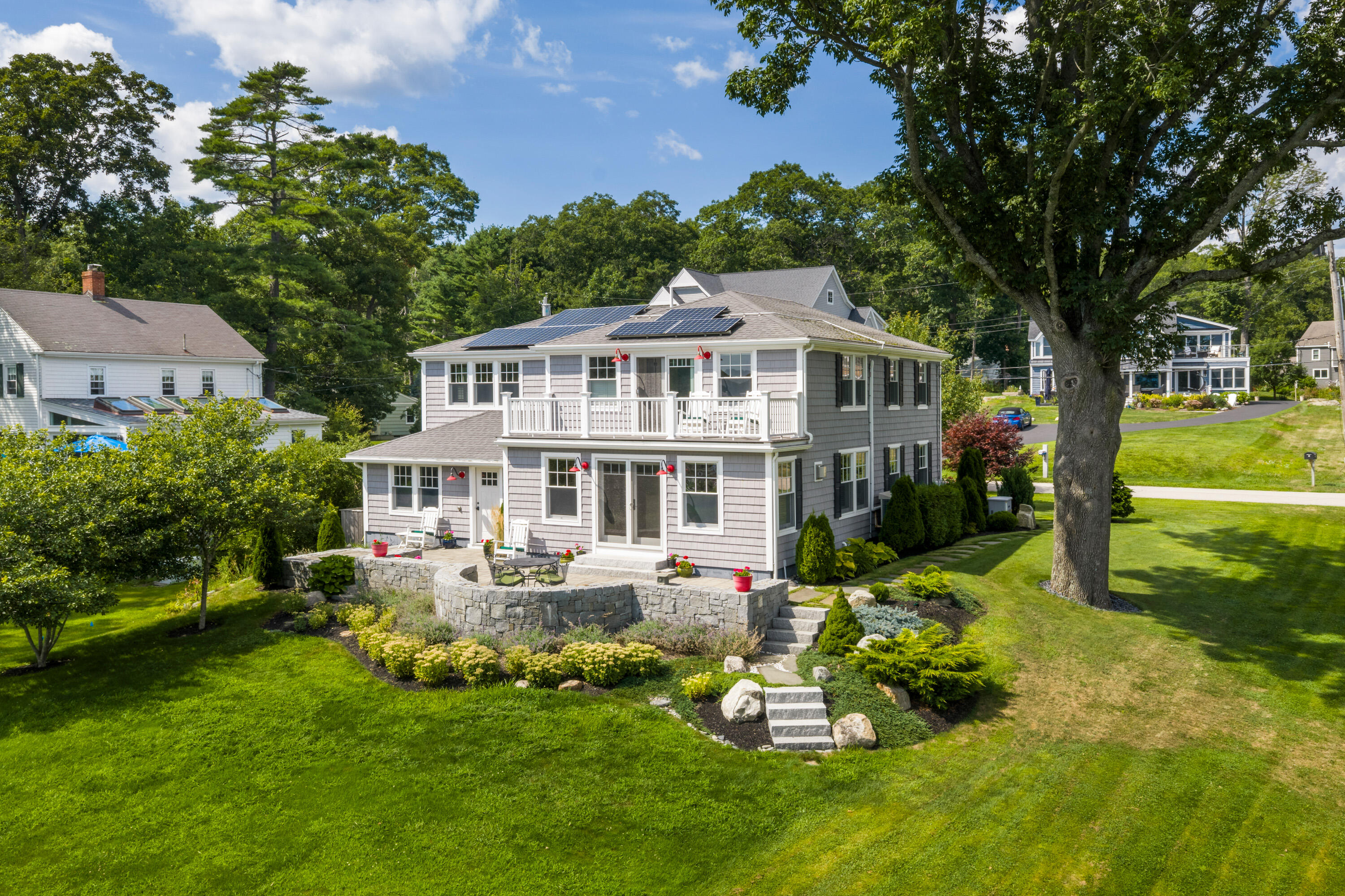 13 Lawson Road Cape Elizabeth, ME 04107 - Photo 5 of 42 2_13 Lawson Rd_Morneau Studios