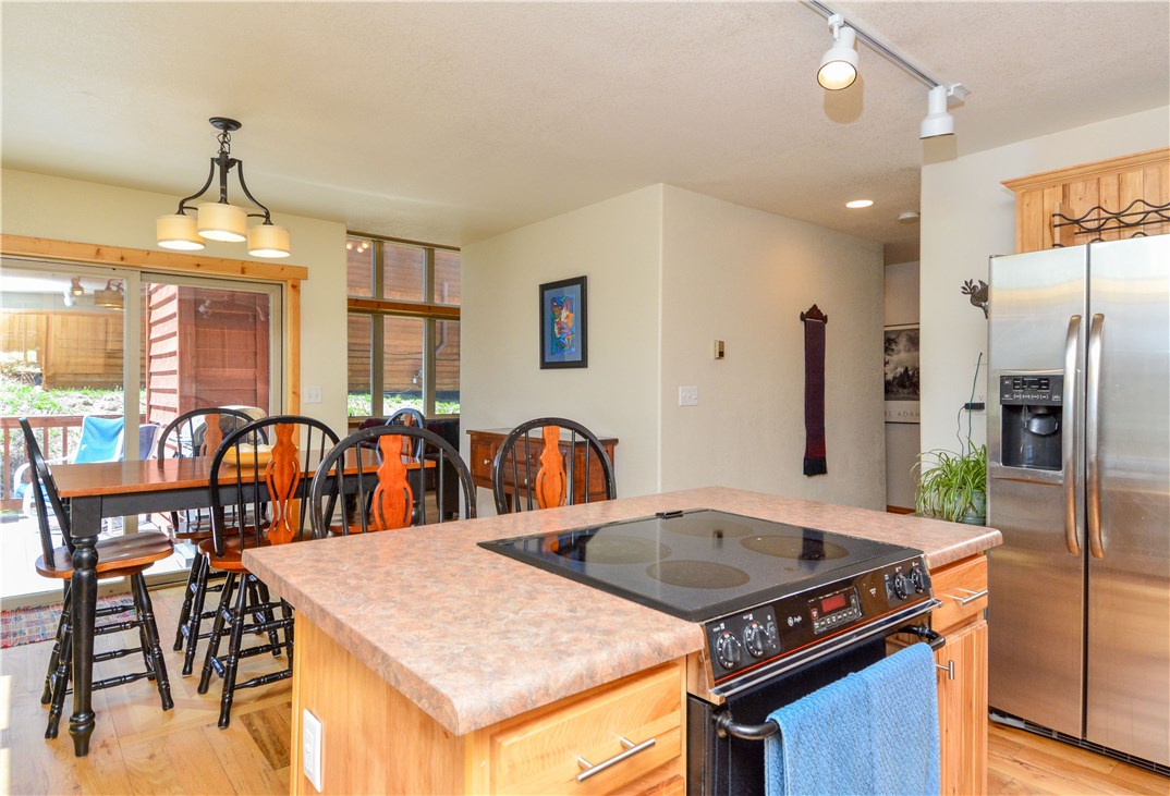 9042 Ryan Gulch Road Silverthorne, CO 80498 - Photo 5 of 14 Kitchen