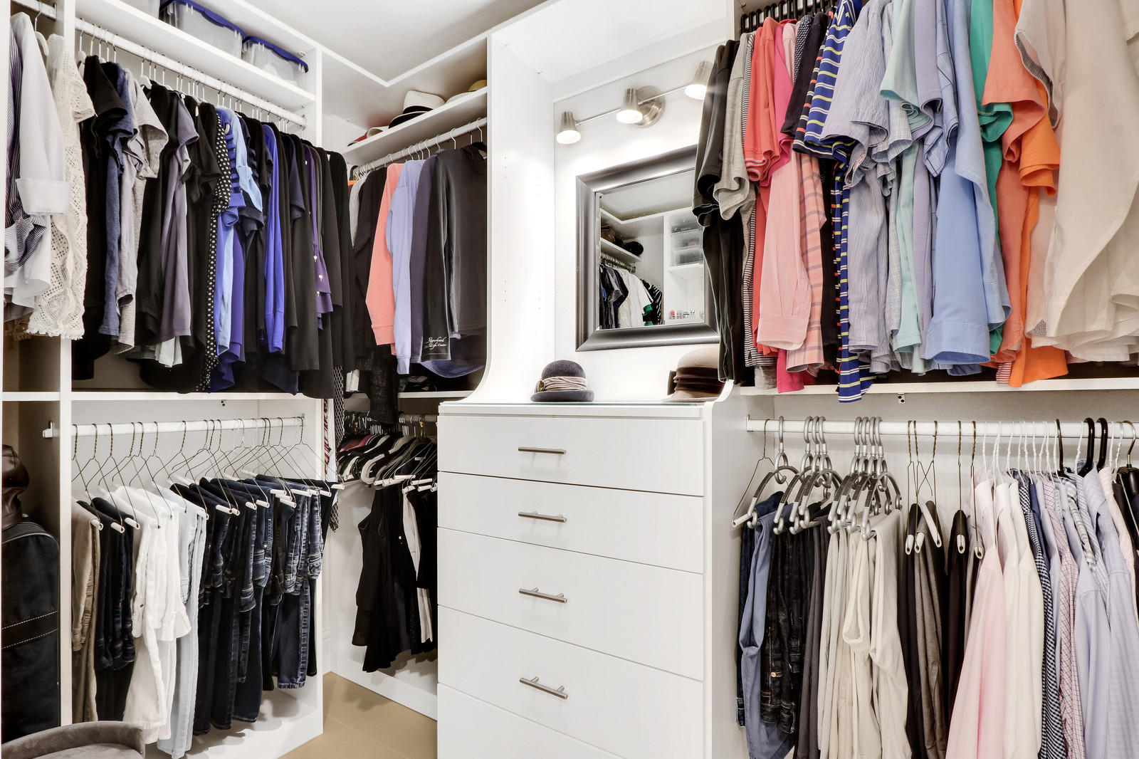 911 Ocean Drive, Unit 306 Juno Beach, FL 33408 - Photo 16 of 31 Master closet