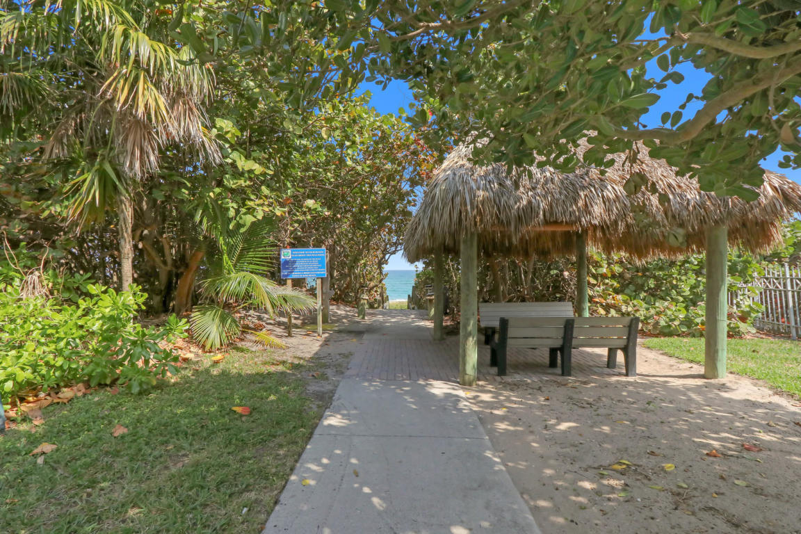 911 Ocean Drive, Unit 306 Juno Beach, FL 33408 - Photo 27 of 31 Beach access for 911 Ocean Dr 3