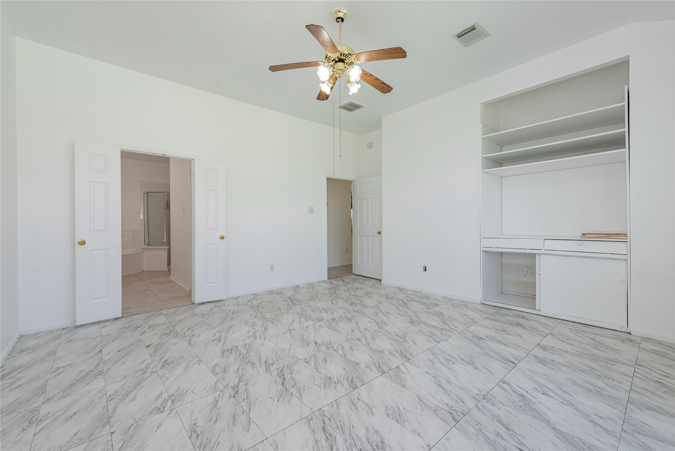 9518 Stone Terrace Court Houston, TX 77089 - Photo 18 of 27 a view of an empty room with a window