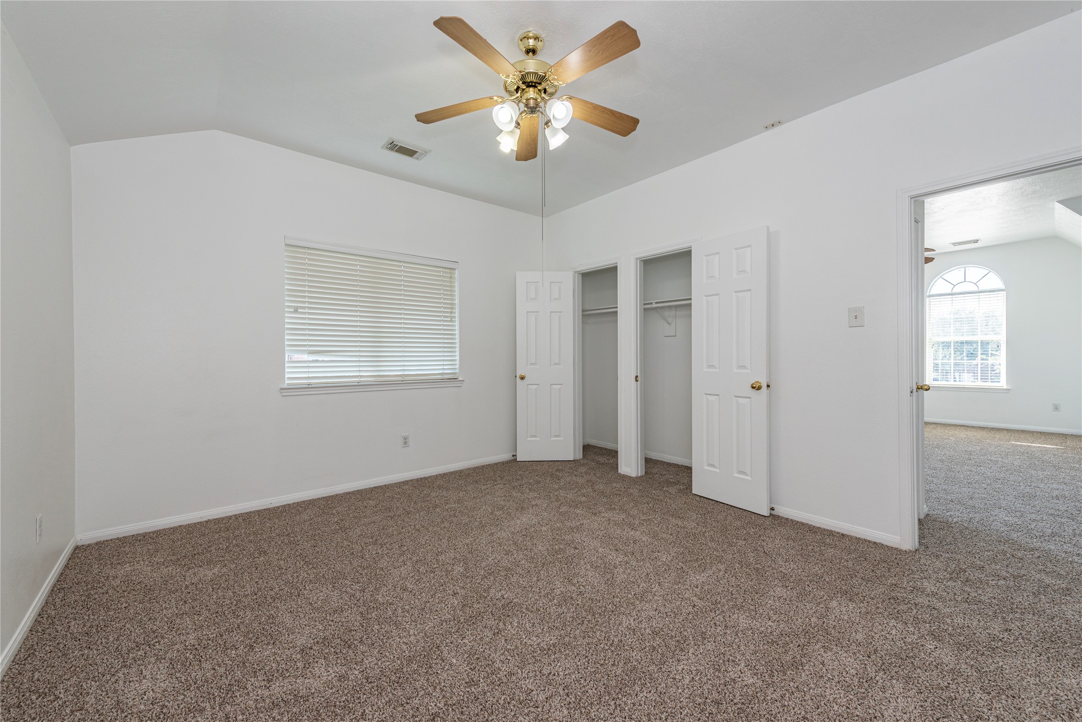 9518 Stone Terrace Court Houston, TX 77089 - Photo 25 of 27 a view of an empty room with a window