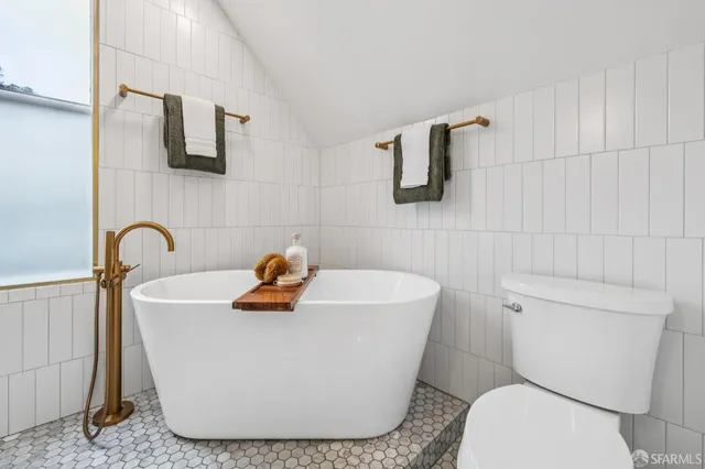 $1,750,000 | 2112 Castro Street, San Francisco, CA 94131