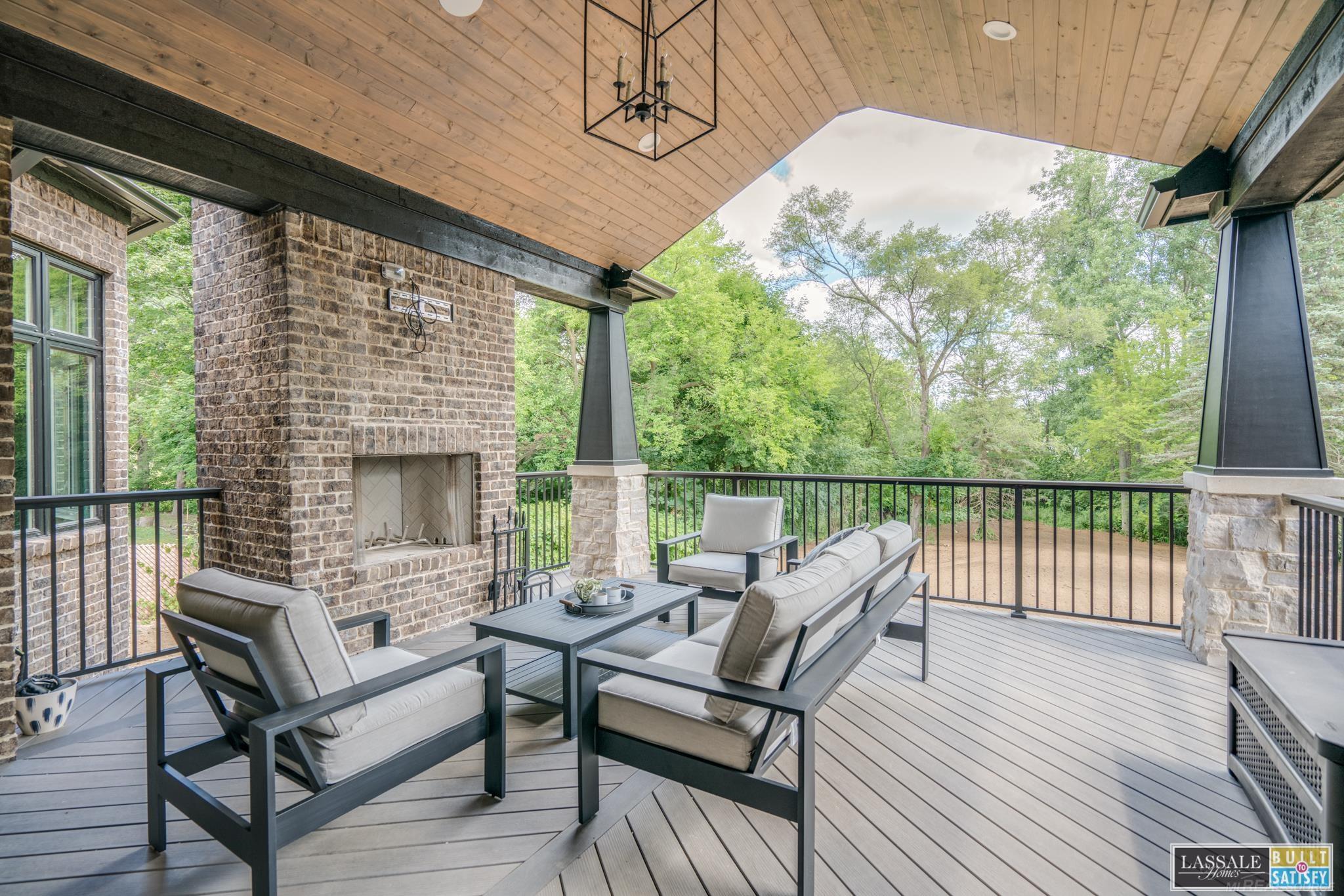 246 Shadywood Road Rochester Hills, MI 48307 - Photo 62 of 63