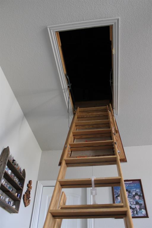 2267 County Road 4010 Decatur, TX 76234 - Photo 29 of 36 a view of entryway