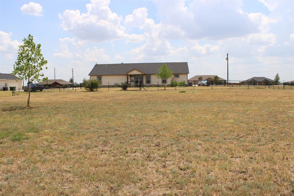2267 County Road 4010 Decatur, TX 76234 - Photo 36 of 36 a front view of a house with a yard