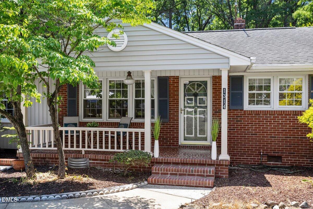 1314 Carpenter Fletcher Road Durham, NC 27713 - Photo 2 of 29