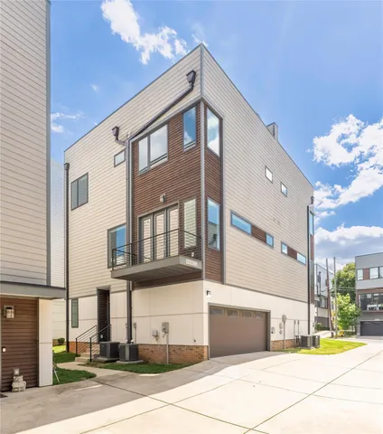 $2,995 | 1008 Westbrook Drive, Unit B, Charlotte, NC 28202