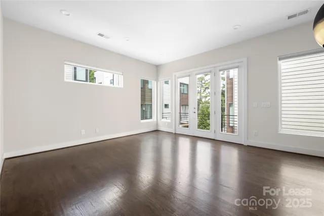 $2,995 | 1008 Westbrook Drive, Unit B, Charlotte, NC 28202