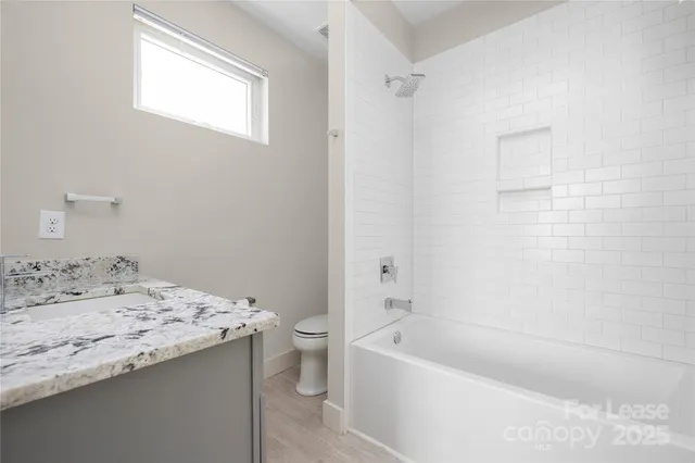 $2,995 | 1008 Westbrook Drive, Unit B, Charlotte, NC 28202