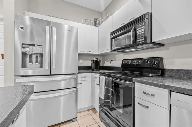 $344,900 | 1050 Starkey Road, Unit 604, Largo, FL 33771