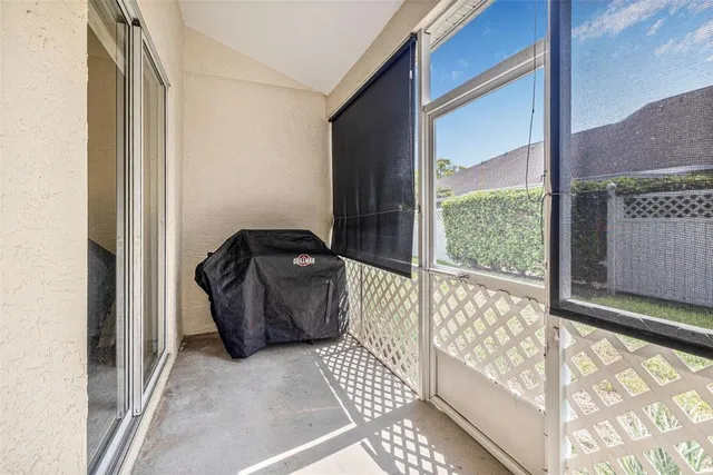 $344,900 | 1050 Starkey Road, Unit 604, Largo, FL 33771