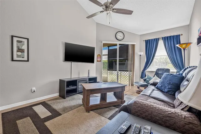 $344,900 | 1050 Starkey Road, Unit 604, Largo, FL 33771