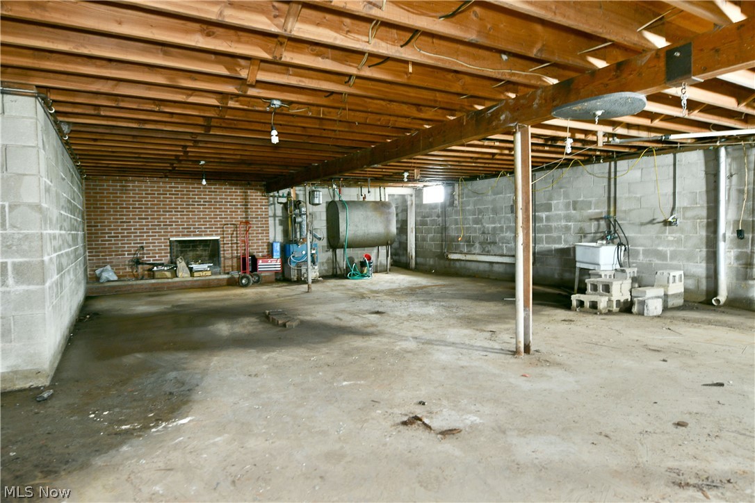 6111 Thompson Clark Road Bristolville, OH 44402 - Photo 25 of 31