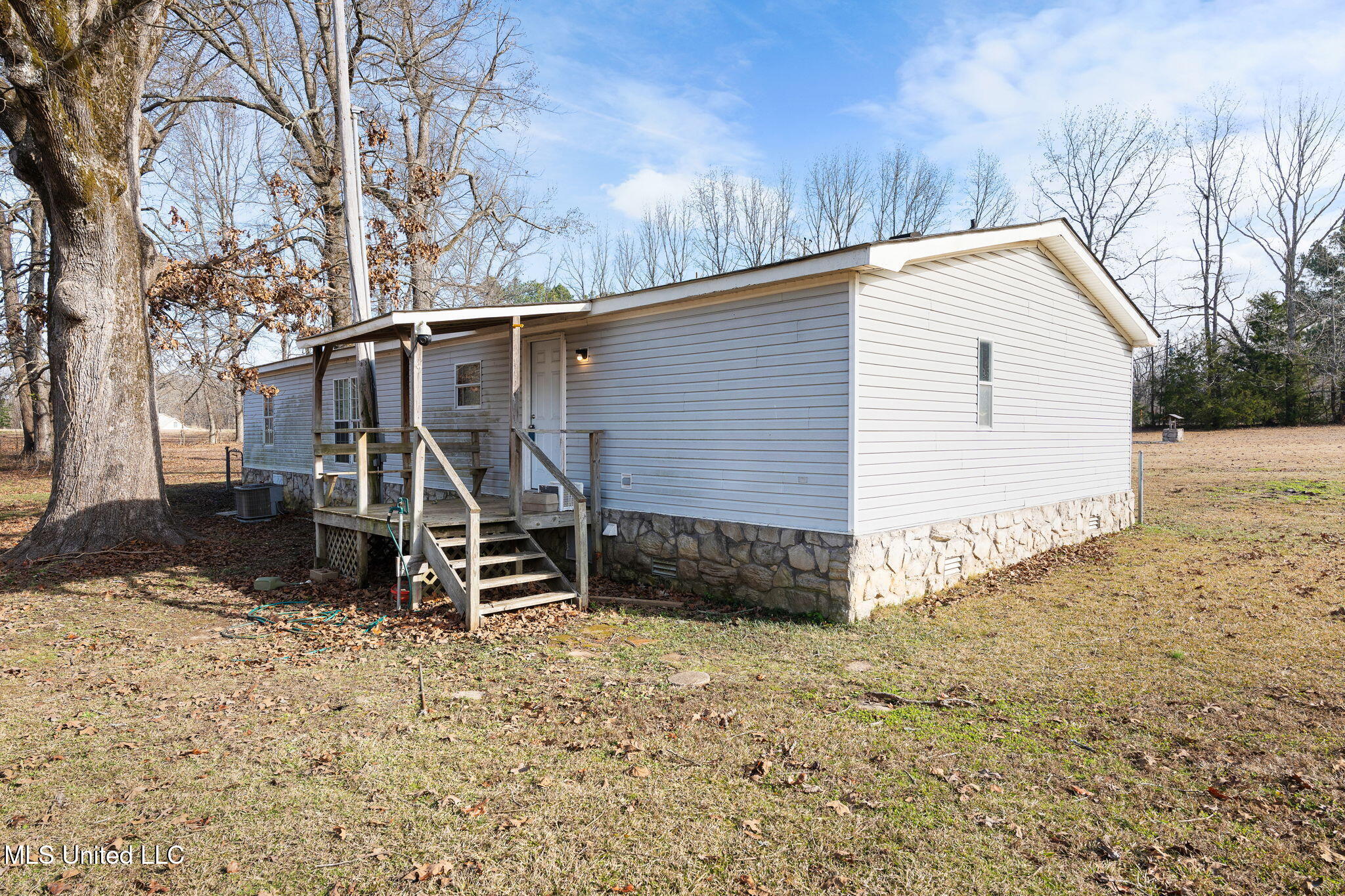 379 Wildwood Road Holly Springs, MS 38635 - Photo 20 of 28 23-web-or-mls-379 Wildwood Rd-22