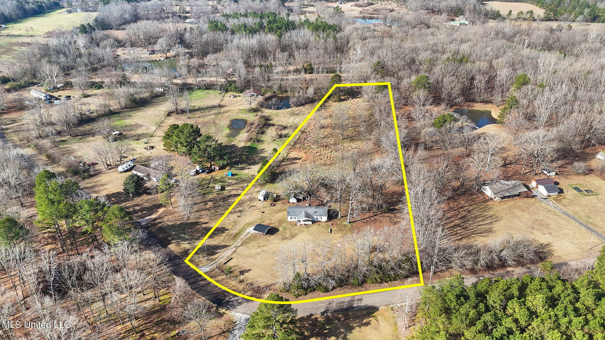 379 Wildwood Road Holly Springs, MS 38635 - Photo 26 of 28 30-web-or-mls-379 Wildwood Rd%0A-29