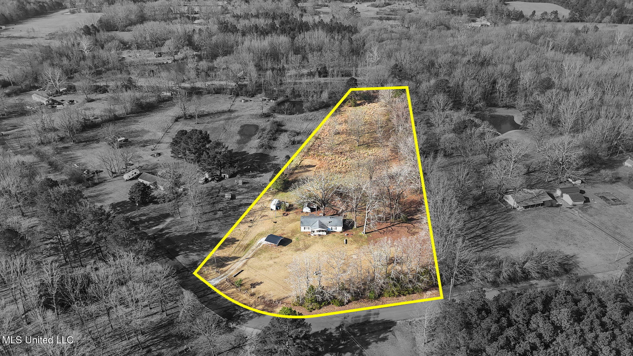 379 Wildwood Road Holly Springs, MS 38635 - Photo 27 of 28 31-web-or-mls-379 Wildwood Rd%0A-30