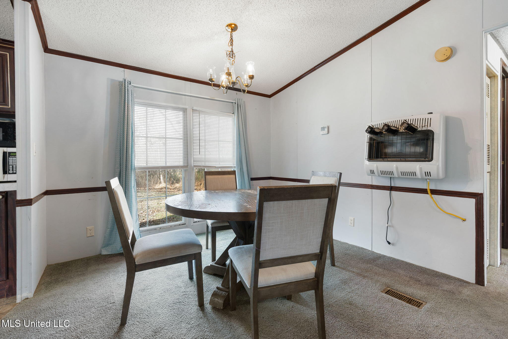 379 Wildwood Road Holly Springs, MS 38635 - Photo 7 of 28 10-web-or-mls-379 Wildwood Rd%0A-09