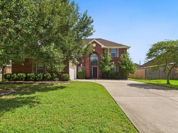 $330,000 | 1484 Allison Street, Alvin, TX 77511