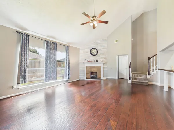 $330,000 | 1484 Allison Street, Alvin, TX 77511