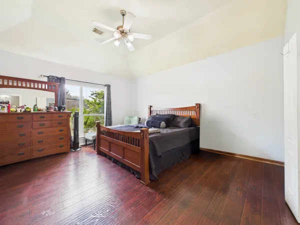 $330,000 | 1484 Allison Street, Alvin, TX 77511