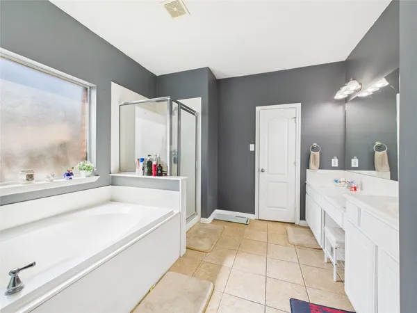 $330,000 | 1484 Allison Street, Alvin, TX 77511