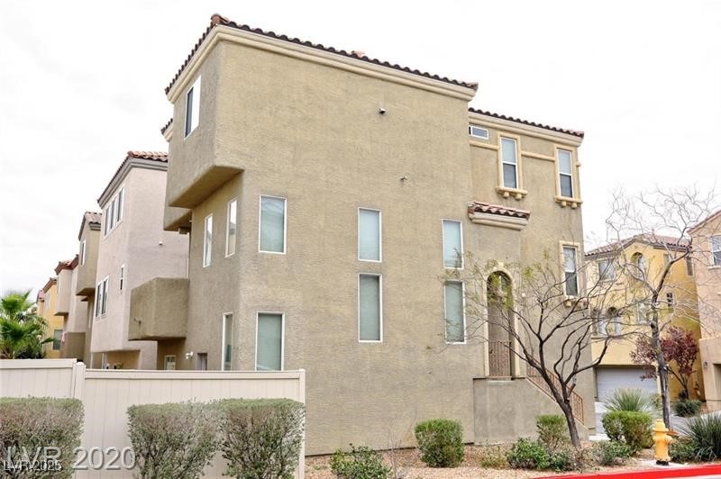 9360 Roping Cowboy Avenue Las Vegas, NV 89178 - Photo 2 of 16