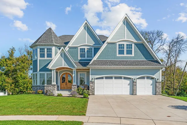 $1,124,000 | 21412 Poate Court, Rogers, MN 55374