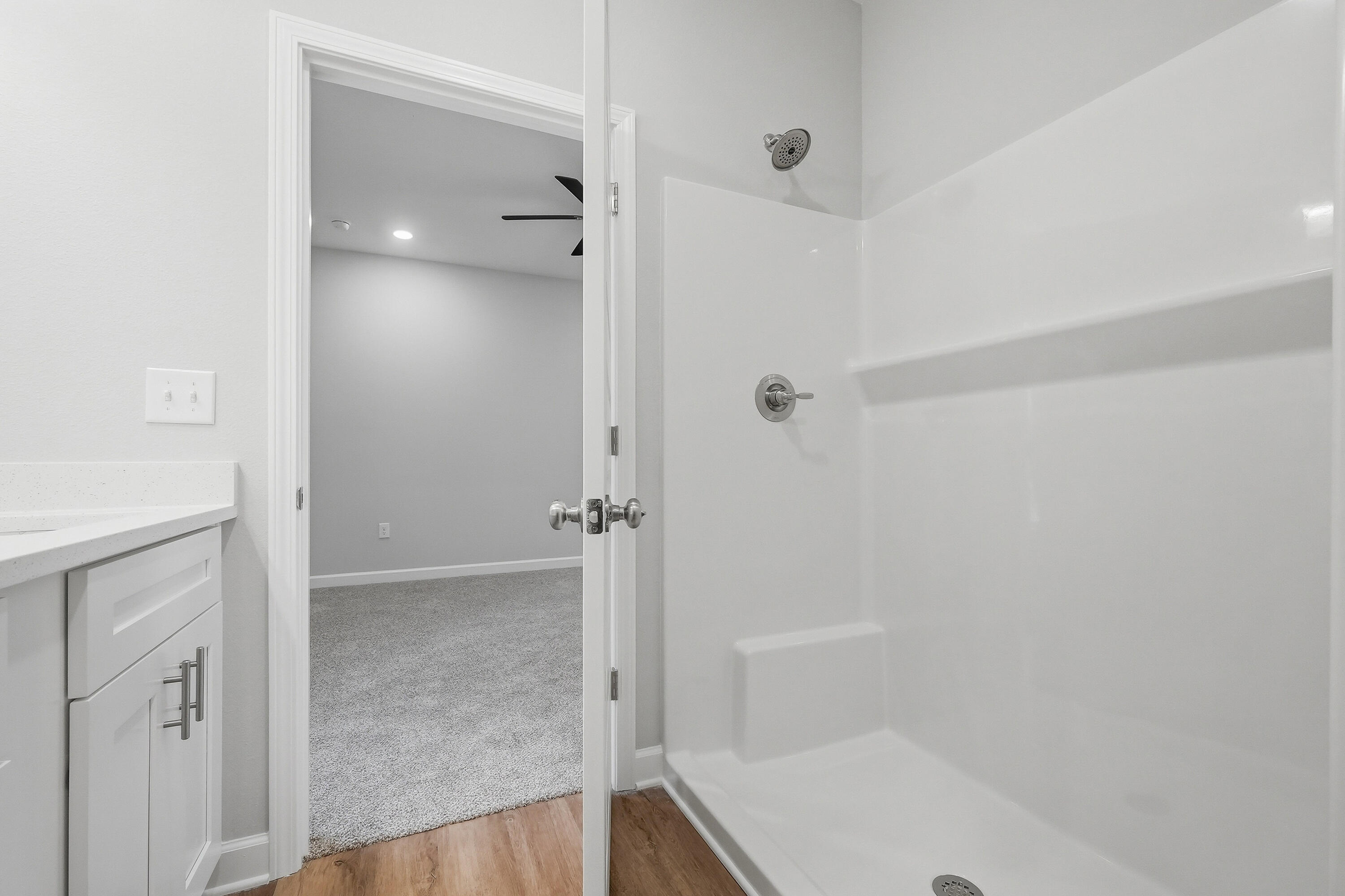 6118 Clover Street Crestview, FL 32539 - Photo 13 of 20 6118 clover st-24