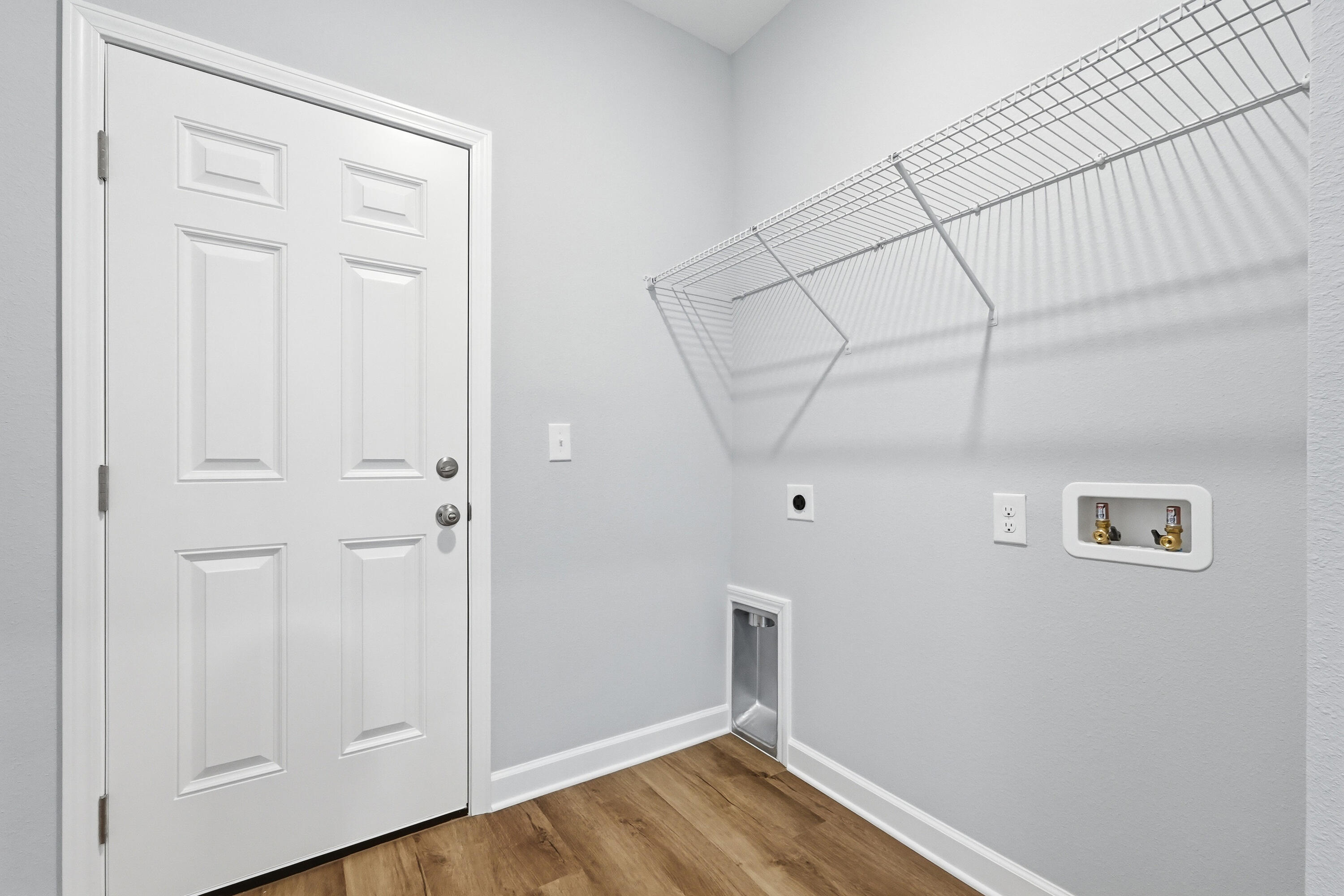 6118 Clover Street Crestview, FL 32539 - Photo 18 of 20 6118 clover st-40