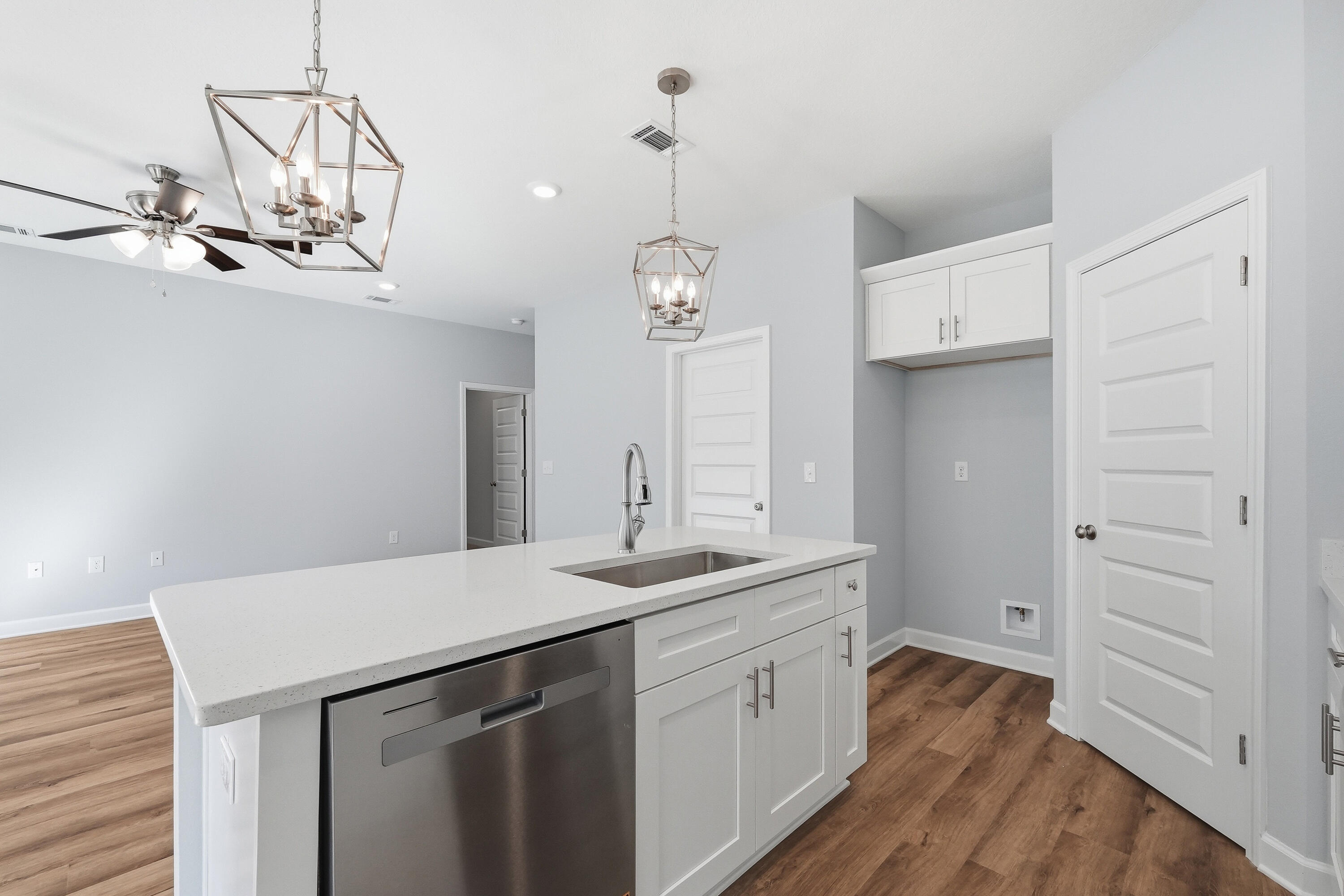 6118 Clover Street Crestview, FL 32539 - Photo 9 of 20 6118 clover st-32