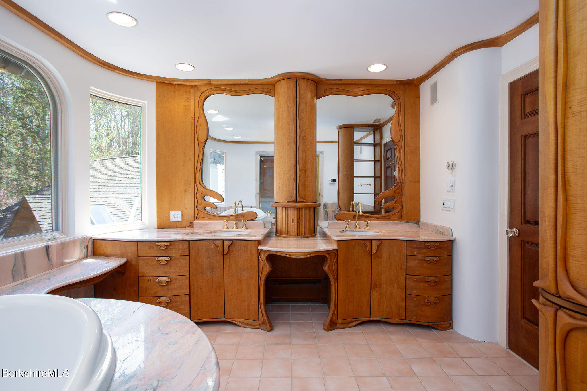 293 Sandisfield Road New Marlborough, MA 01230 - Photo 36 of 93 R039