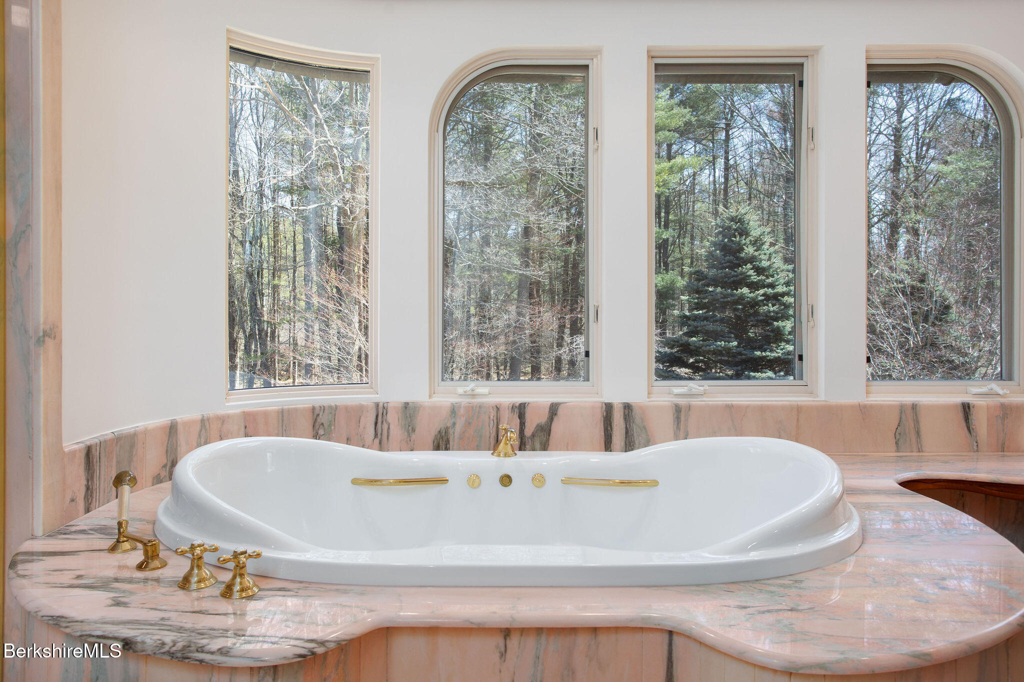 293 Sandisfield Road New Marlborough, MA 01230 - Photo 38 of 93 R042