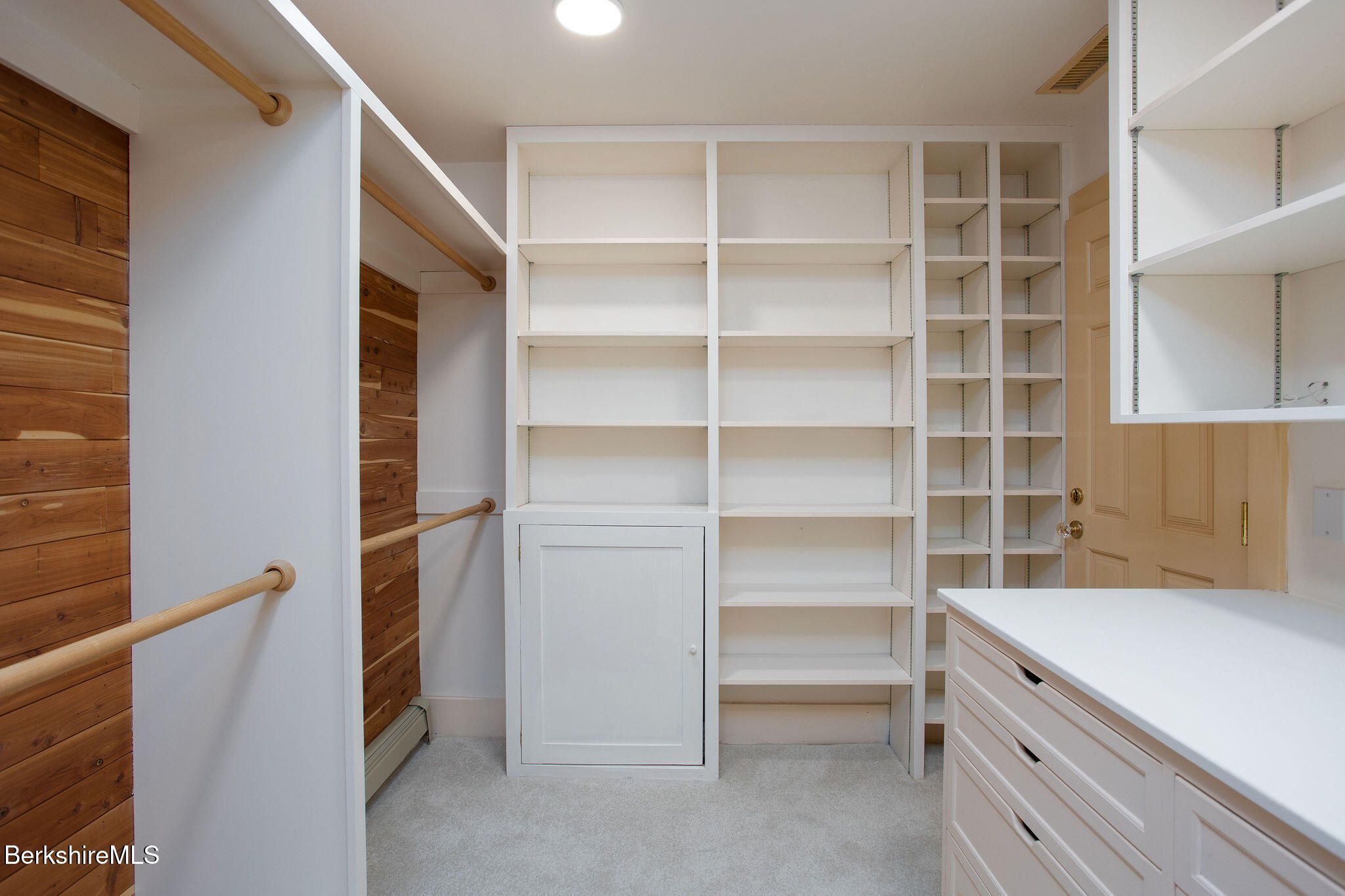 293 Sandisfield Road New Marlborough, MA 01230 - Photo 39 of 93 R043