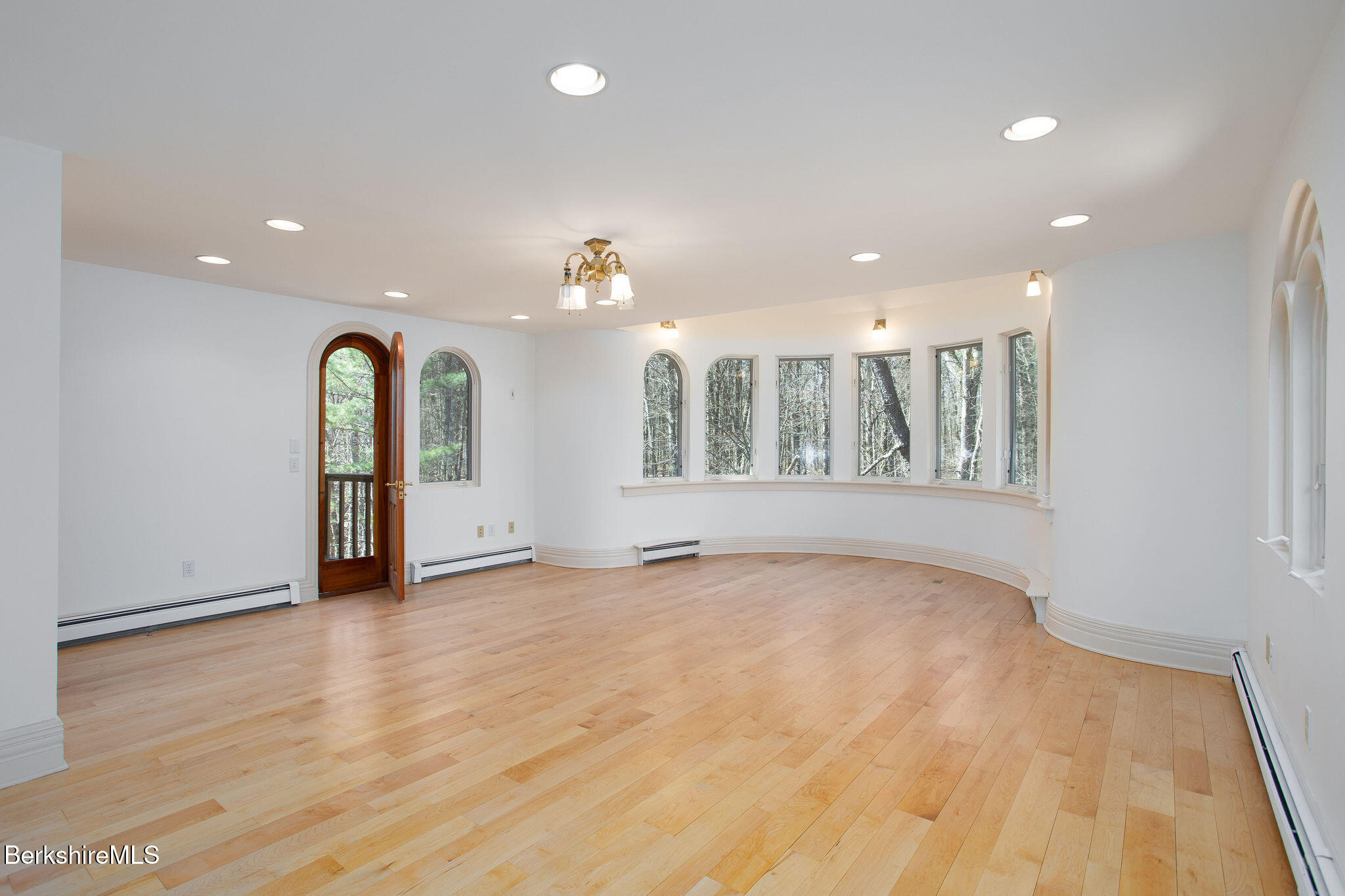 293 Sandisfield Road New Marlborough, MA 01230 - Photo 40 of 93 R047