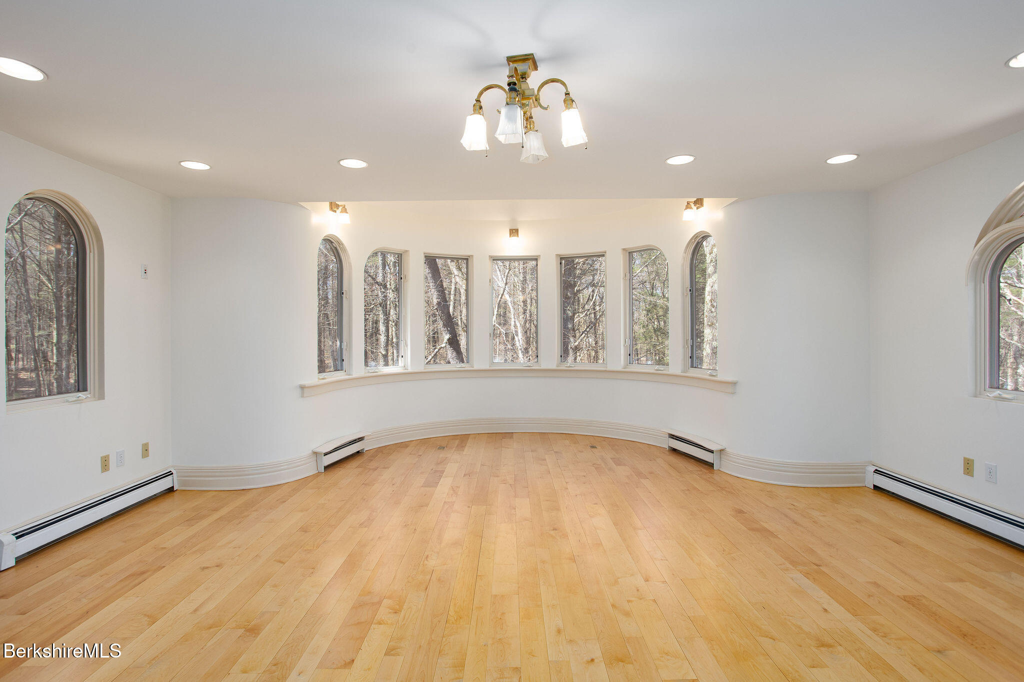 293 Sandisfield Road New Marlborough, MA 01230 - Photo 42 of 93 R049