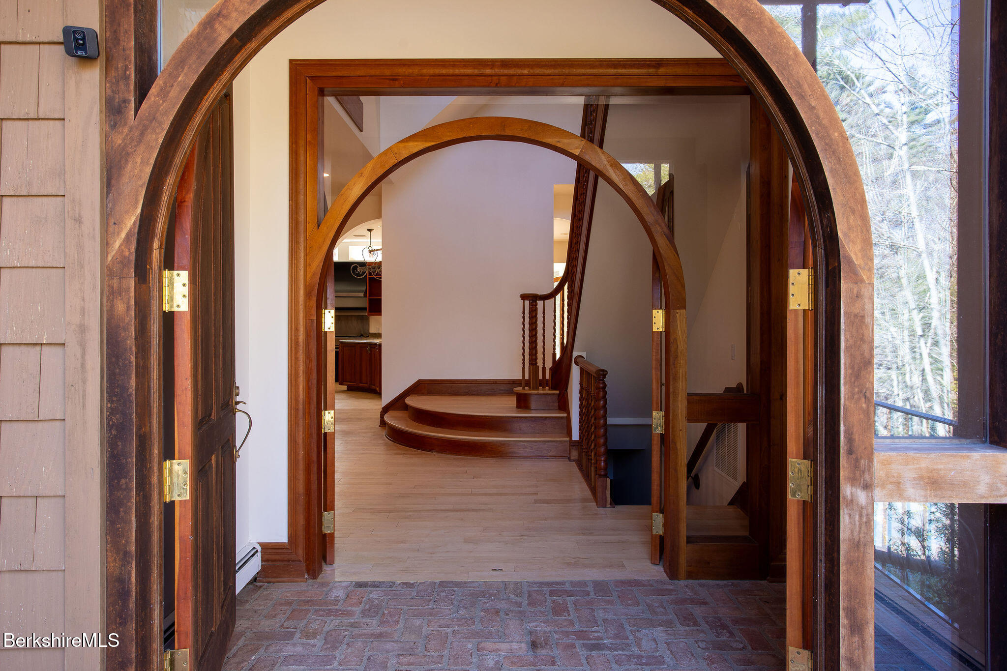 293 Sandisfield Road New Marlborough, MA 01230 - Photo 5 of 93 R010