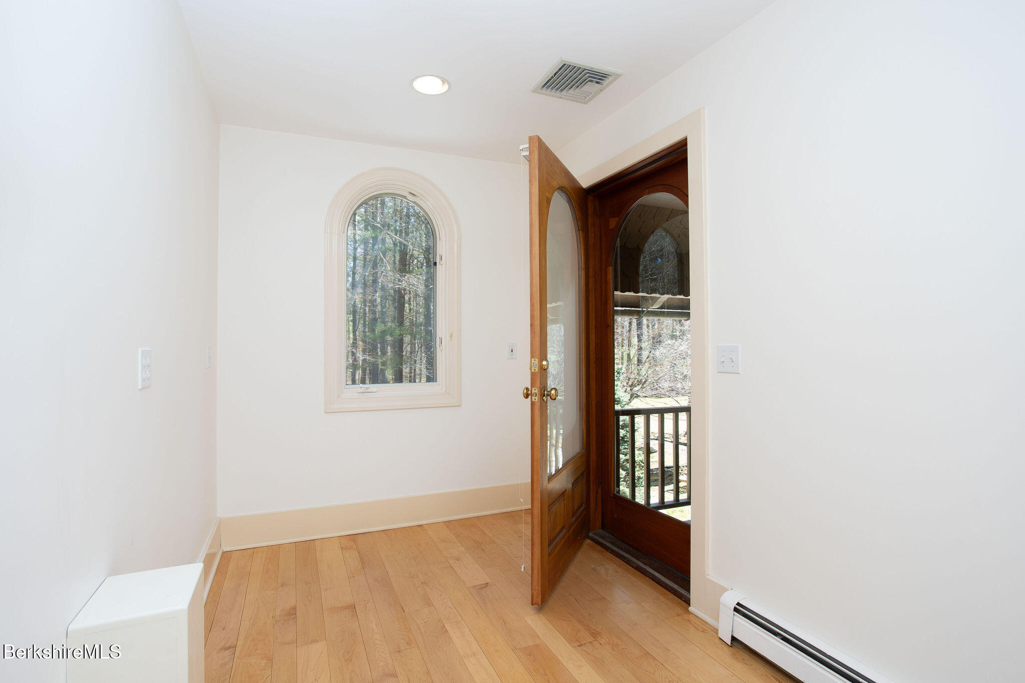 293 Sandisfield Road New Marlborough, MA 01230 - Photo 51 of 93 R060