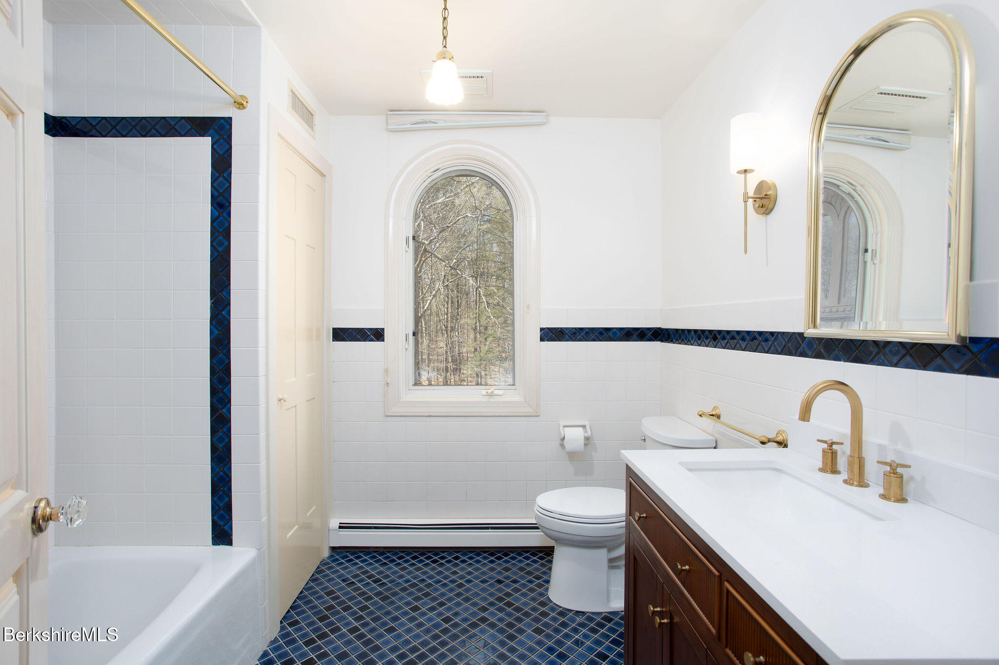 293 Sandisfield Road New Marlborough, MA 01230 - Photo 53 of 93 R061