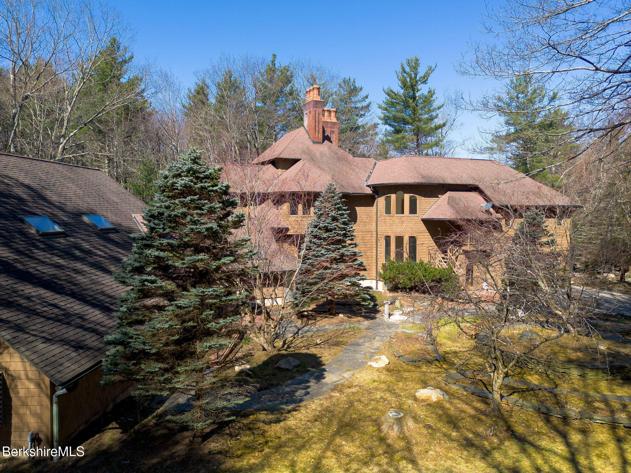 293 Sandisfield Road New Marlborough, MA 01230 - Photo 83 of 93 00032