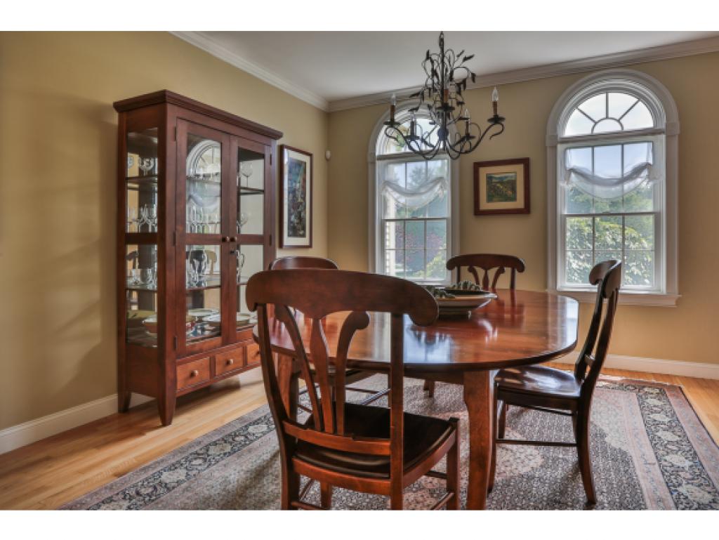 8 Locksley Road Windham, NH 03087 - Photo 14 of 30