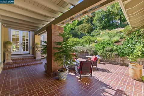$2,995,000 | 45 Merrill Circle North, Moraga, CA 94556