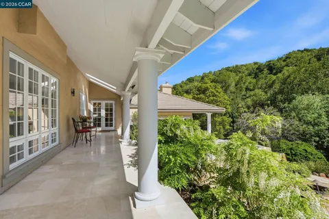 $2,995,000 | 45 Merrill Circle North, Moraga, CA 94556